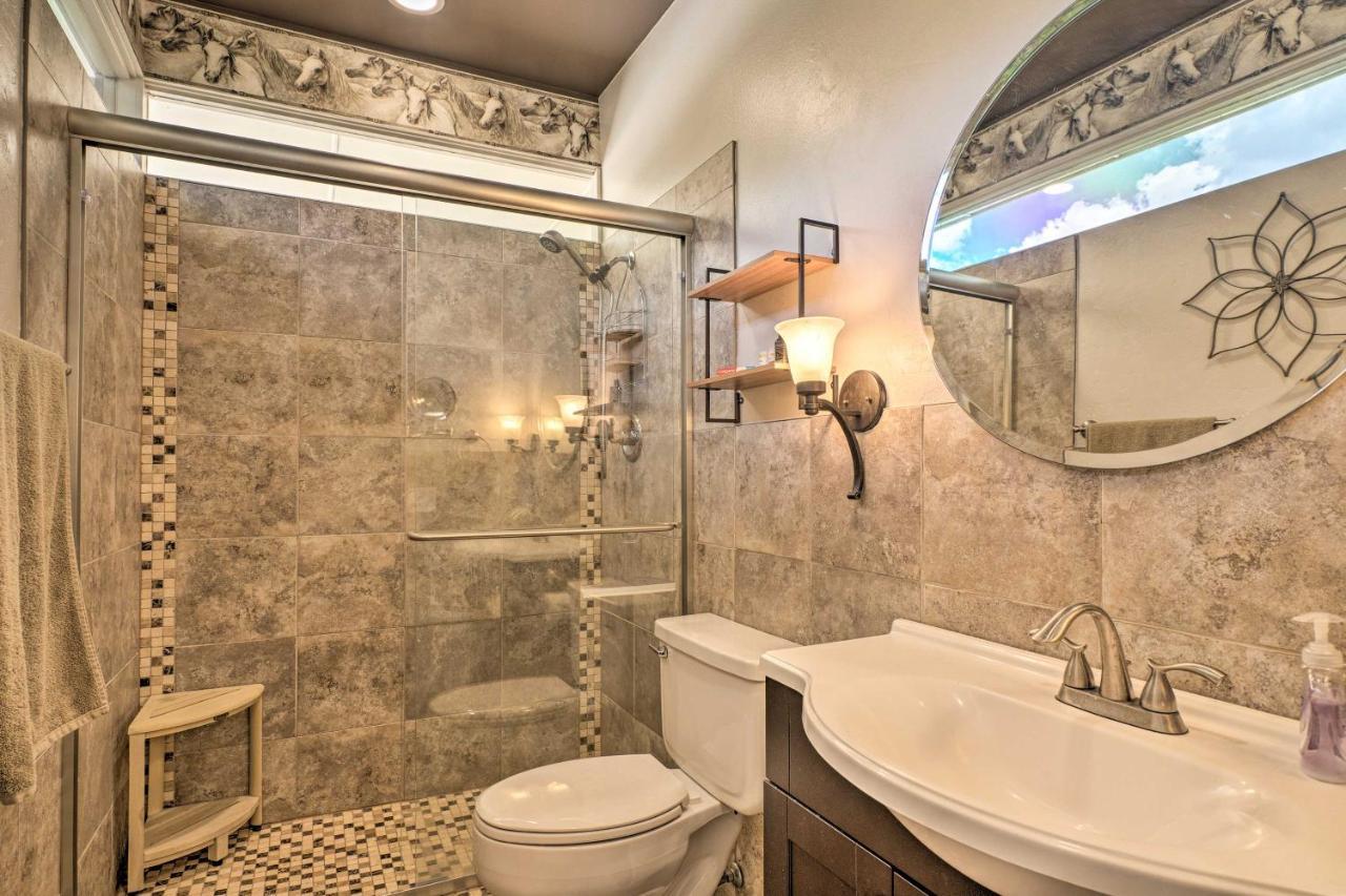 Holiday home Pet-friendly Co Springs With Koi Pond And Patio Colorado Springs