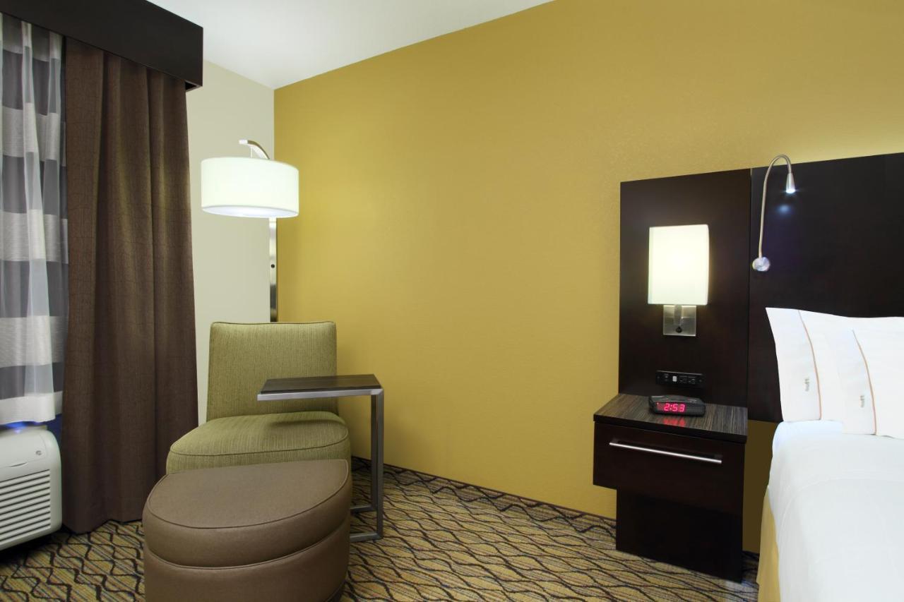 Express - - First & Main By Ihg Hotel