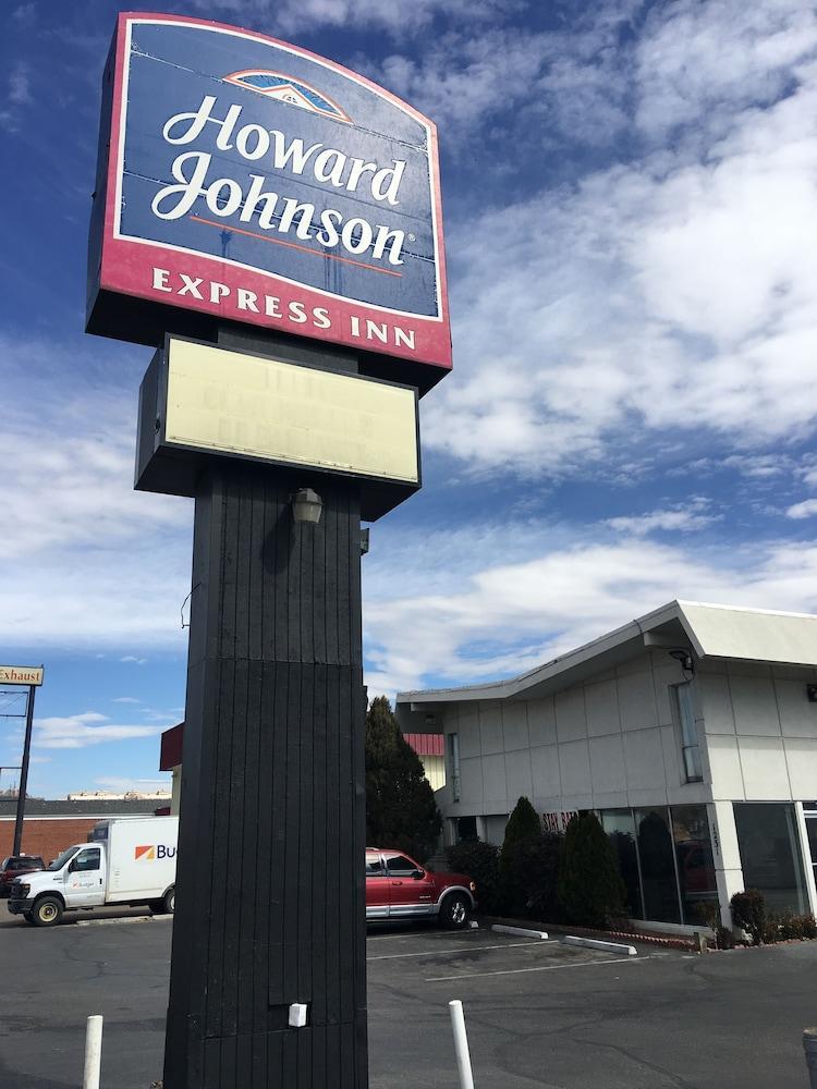 Howard Johnson By Wyndham Colorado Springs