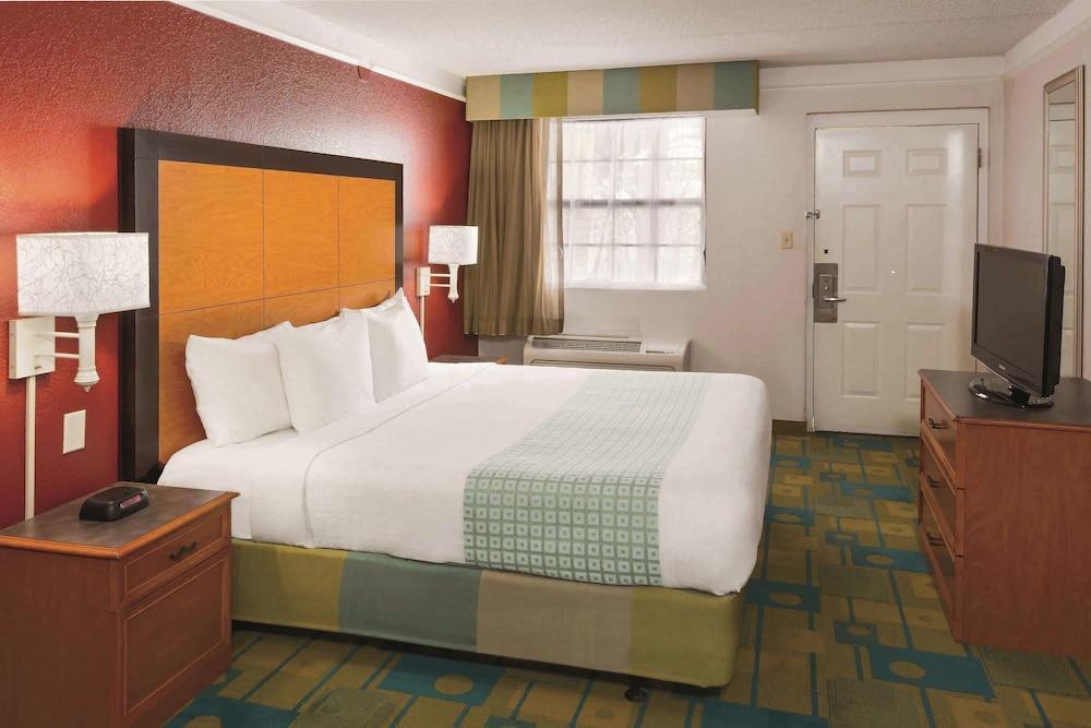 Hotel La Quinta By Wyndham Garden Of The Gods Colorado Springs