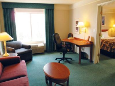 La Quinta By Wyndham South Airport 3*