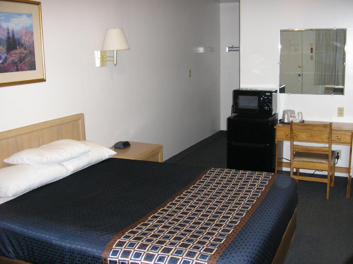 Mecca Motel *