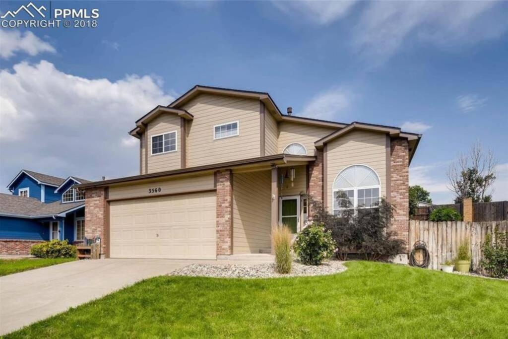 Villa 2 Master Suites/3 King Beds/4 Bath/mins To Airport *