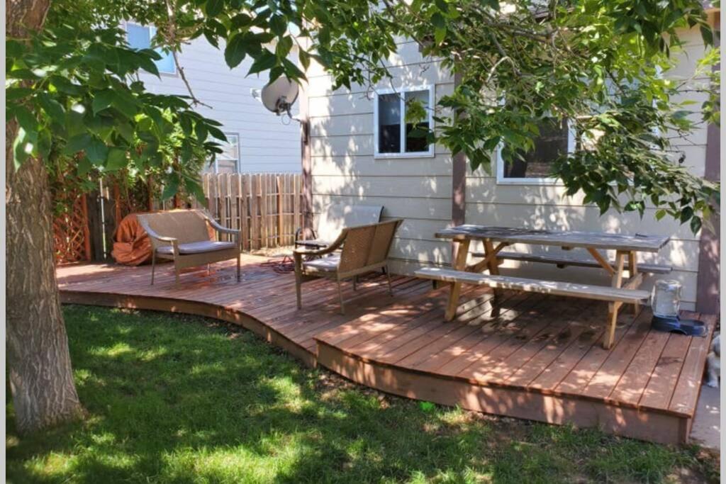 2 Master Suites/3 King Beds/4 Bath/mins To Airport Villa *