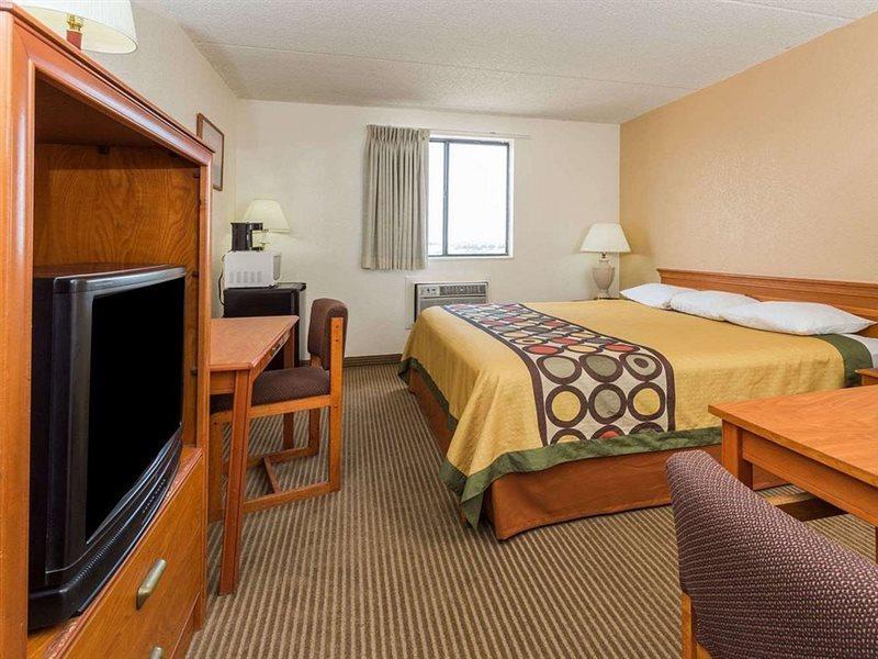 Hotel Super 8 By Wyndham Colo. Sprs. Garden Of The Gods Colorado Springs