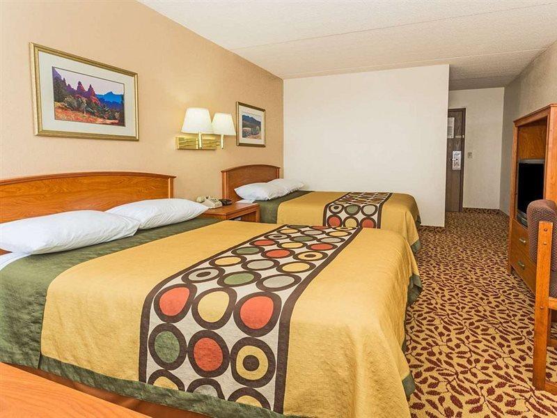 Hotel Super 8 By Wyndham Colo. Sprs. Garden Of The Gods *