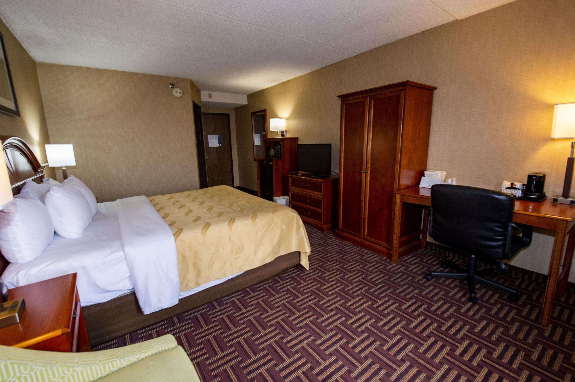 Quality South 3* Colorado Springs