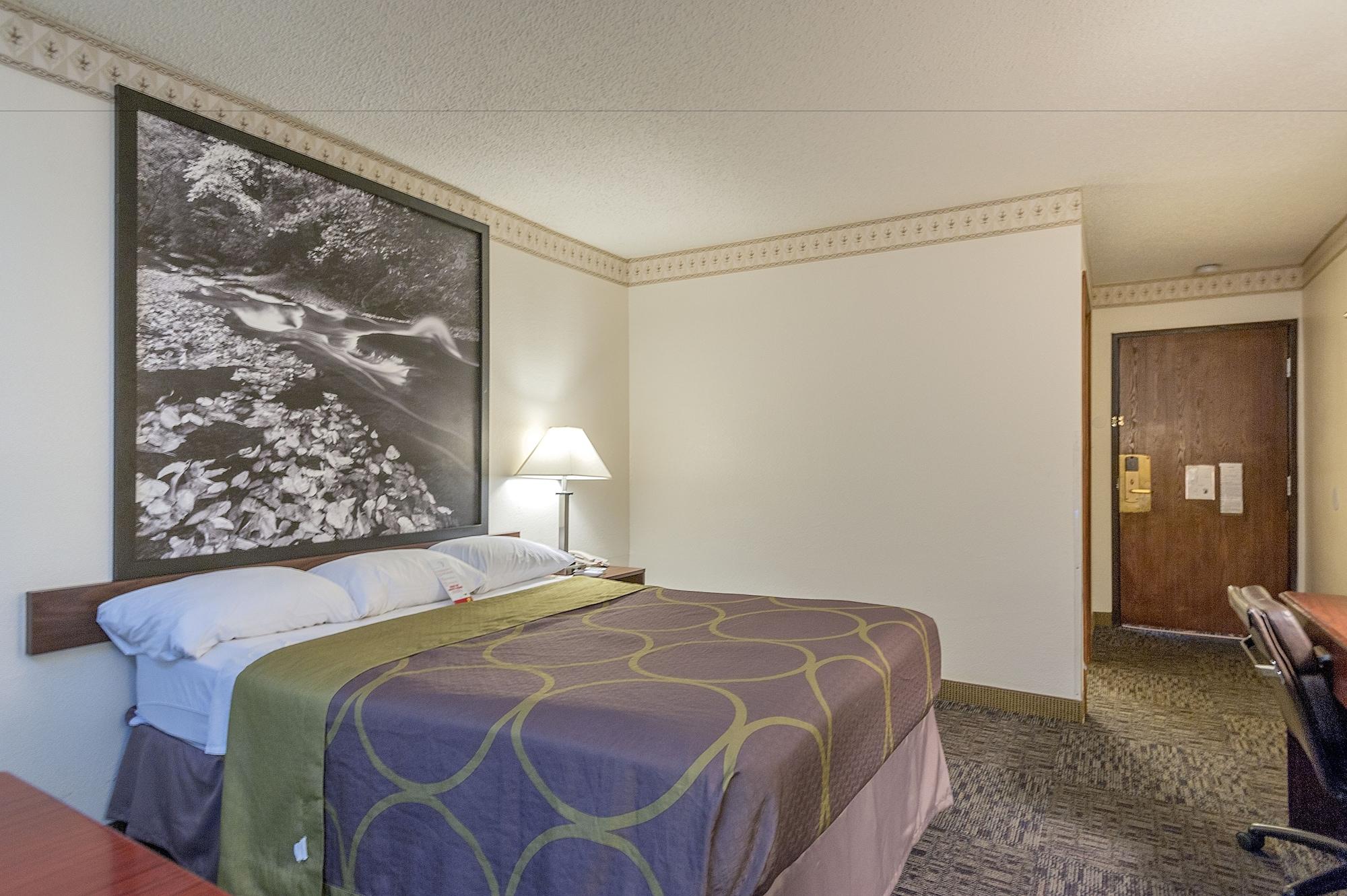 Motel Super 8 By Wyndham Colorado Springs/chestnut Street 2*