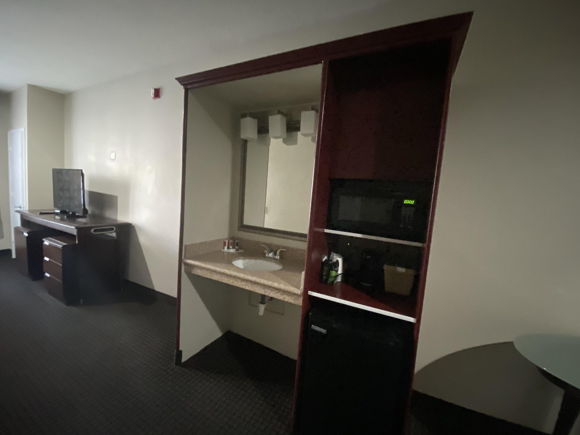 Hotel Baymont By Wyndham Colorado Springs