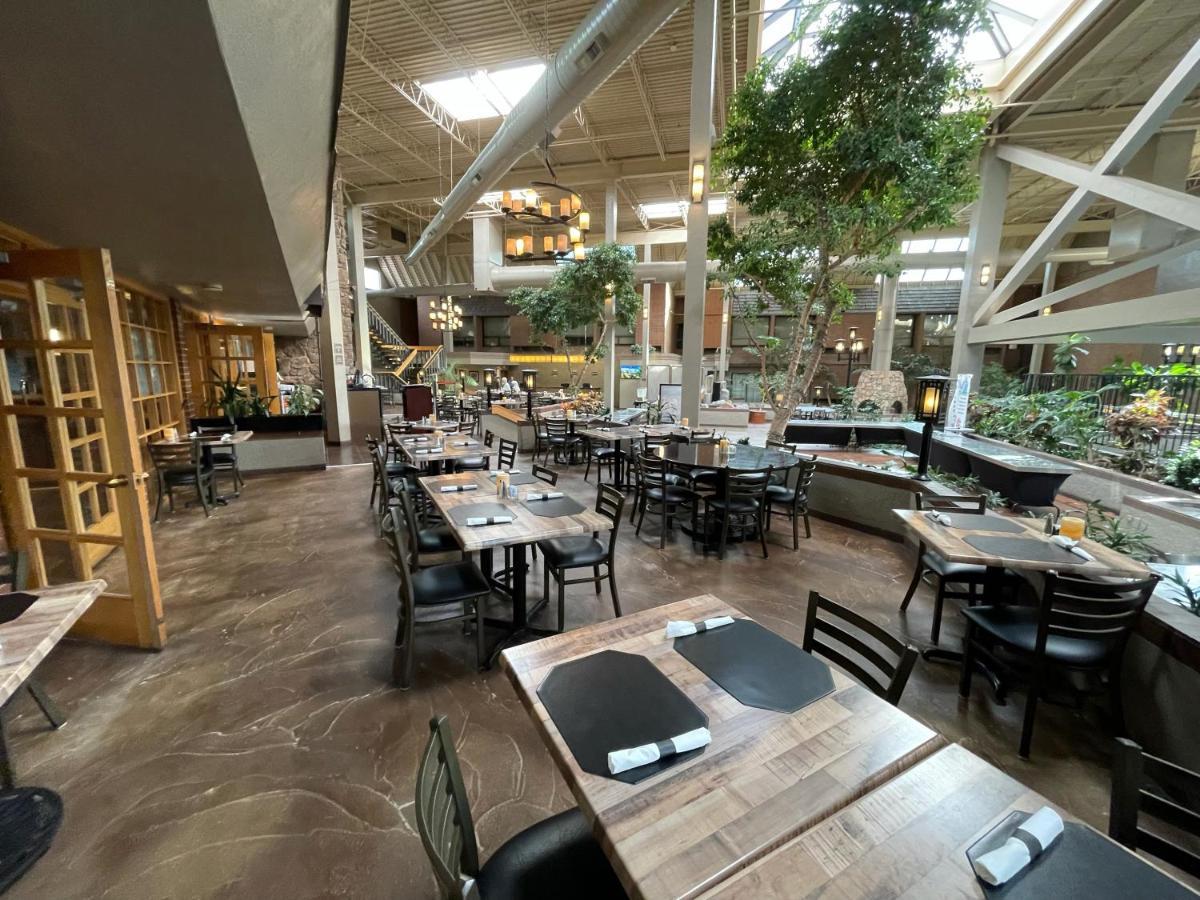 The Academy 4* Colorado Springs