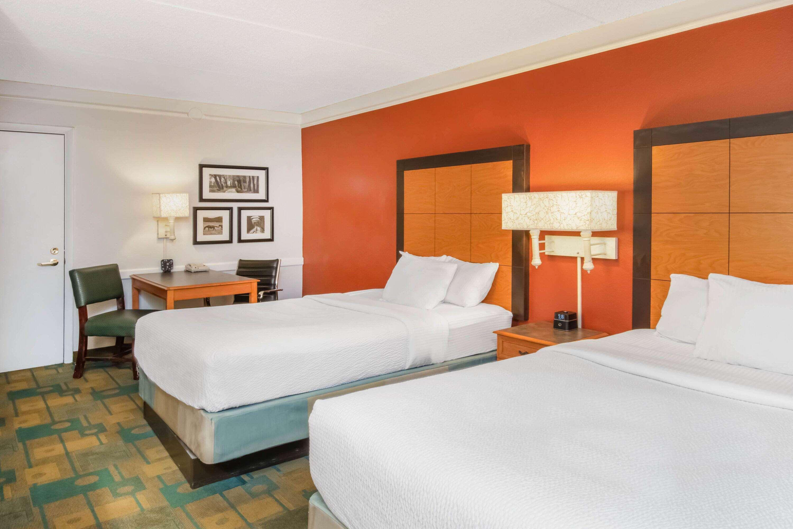 La Quinta By Wyndham Garden Of The Gods Hotel 3*