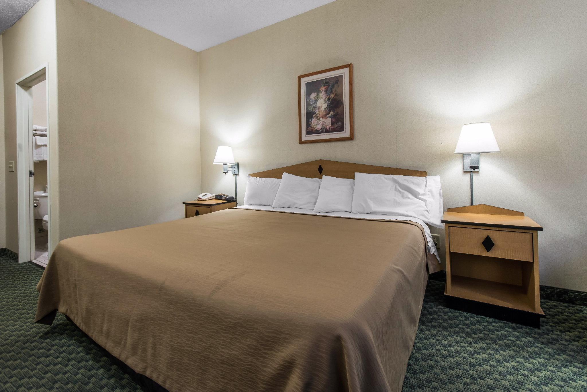 Hotel Econo Airport/colorado Springs 2*