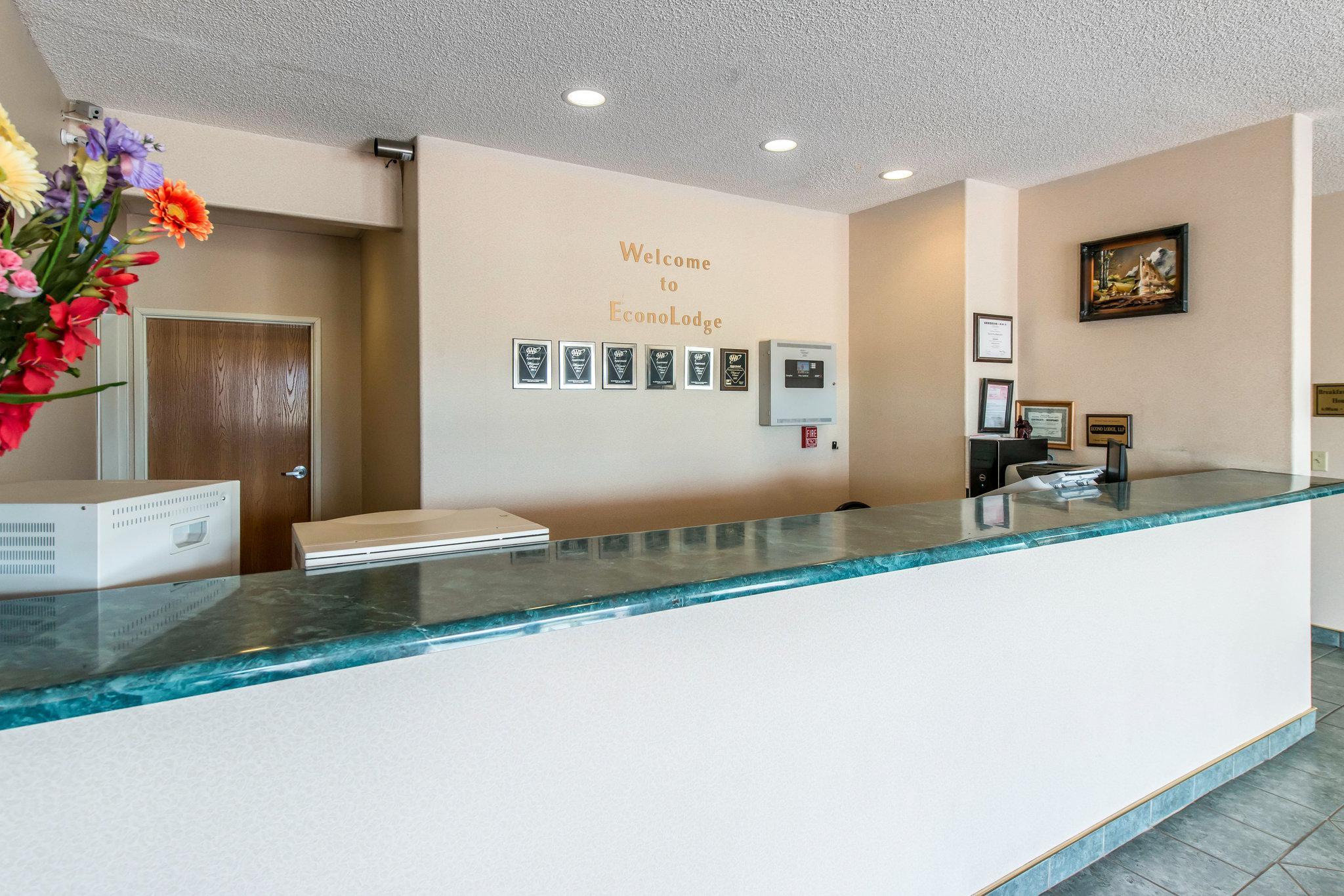 Econo Airport/colorado Springs Hotel Colorado Springs