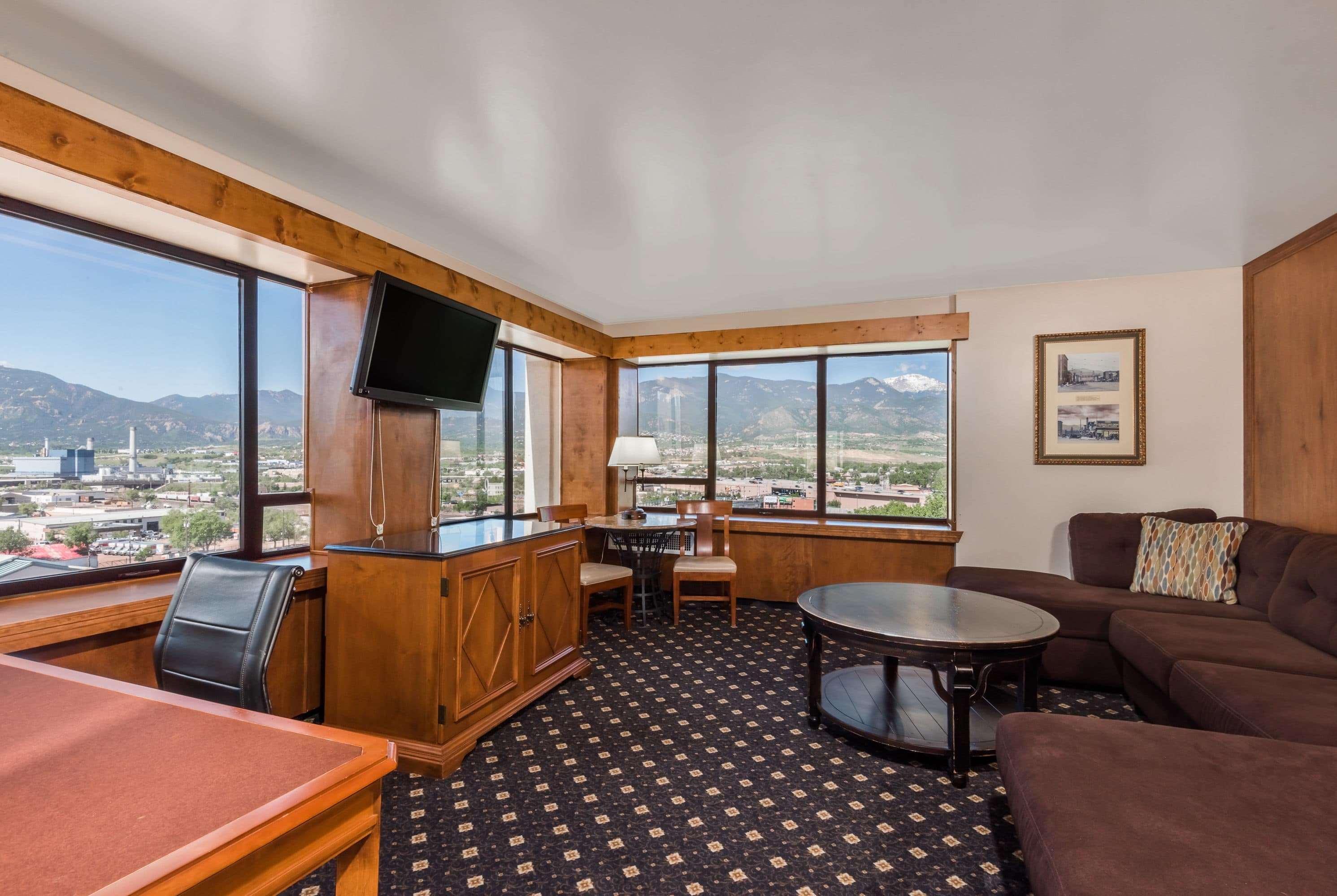 Hotel The Antlers, A Wyndham
