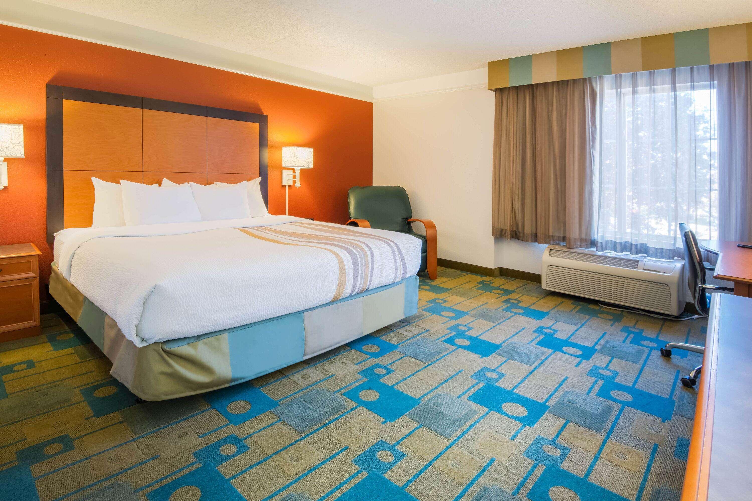 Hotel La Quinta By Wyndham South Airport