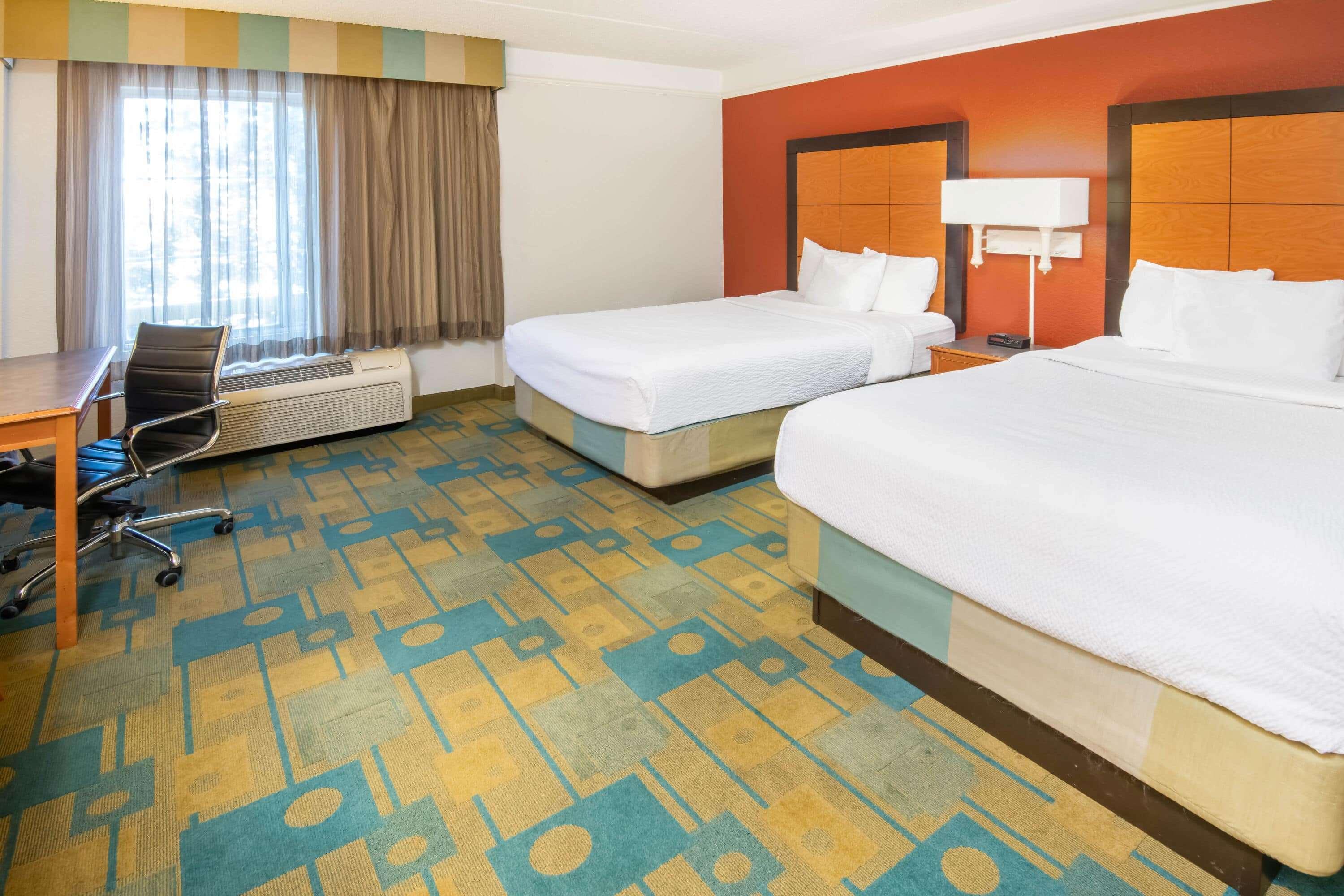Hotel La Quinta By Wyndham South Airport