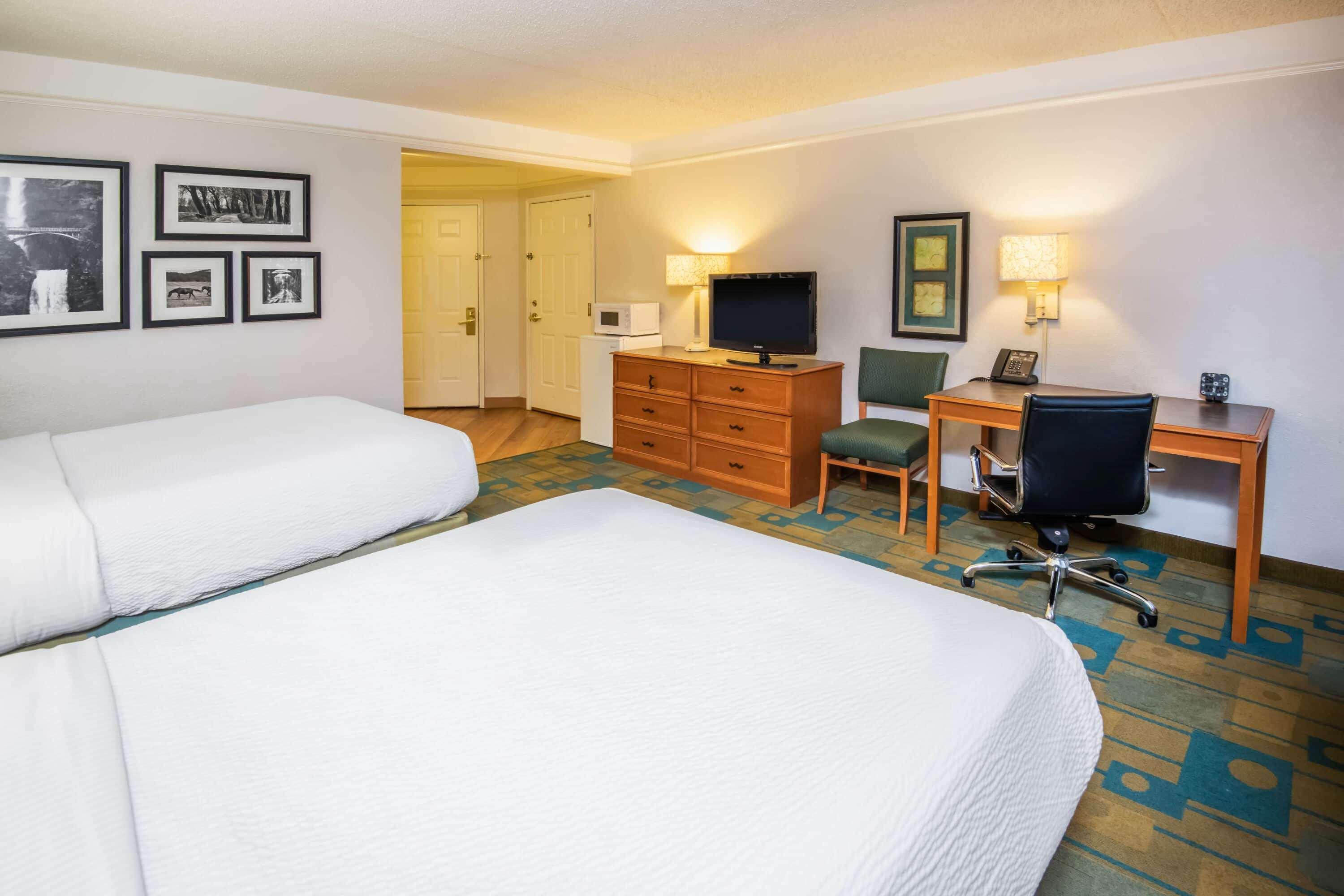 La Quinta By Wyndham South Airport Hotel 3*