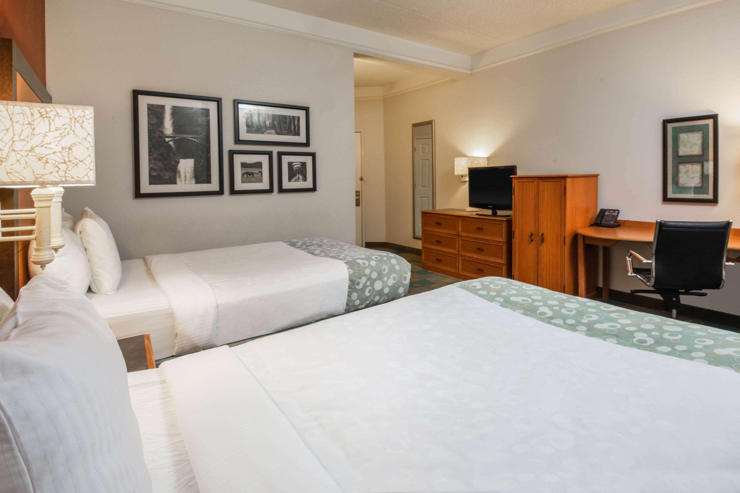 Hotel La Quinta By Wyndham South Airport