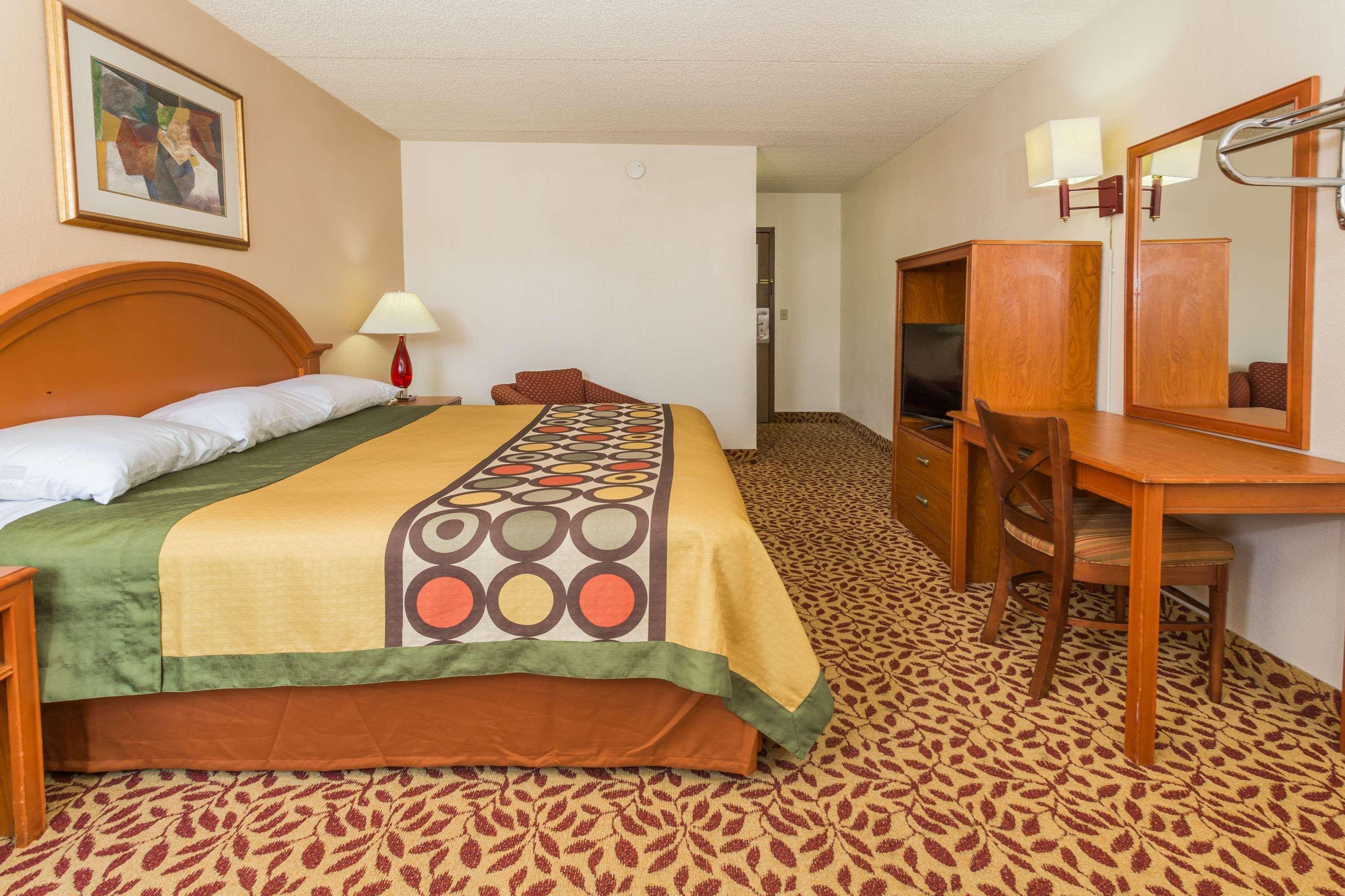 Hotel Super 8 By Wyndham Colo. Sprs. Garden Of The Gods Colorado Springs