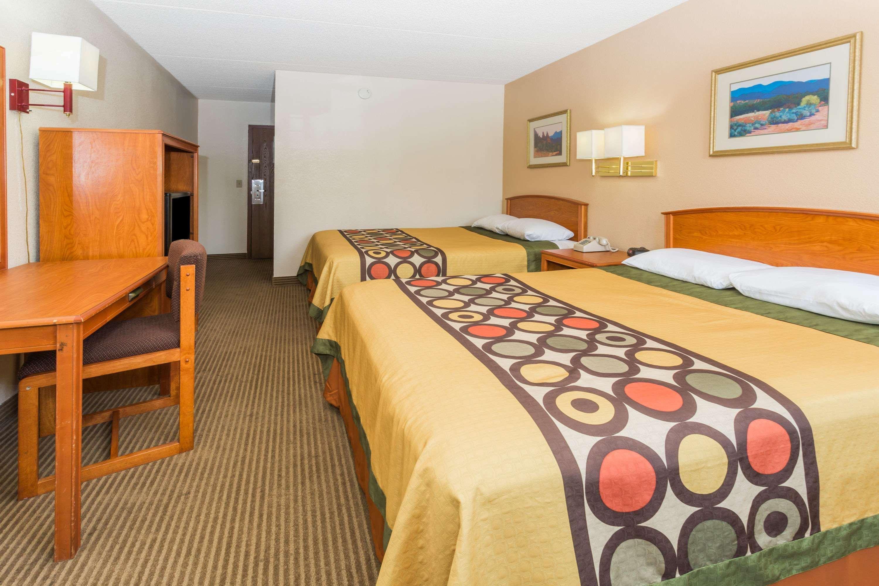 Hotel Super 8 By Wyndham Colo. Sprs. Garden Of The Gods Colorado Springs
