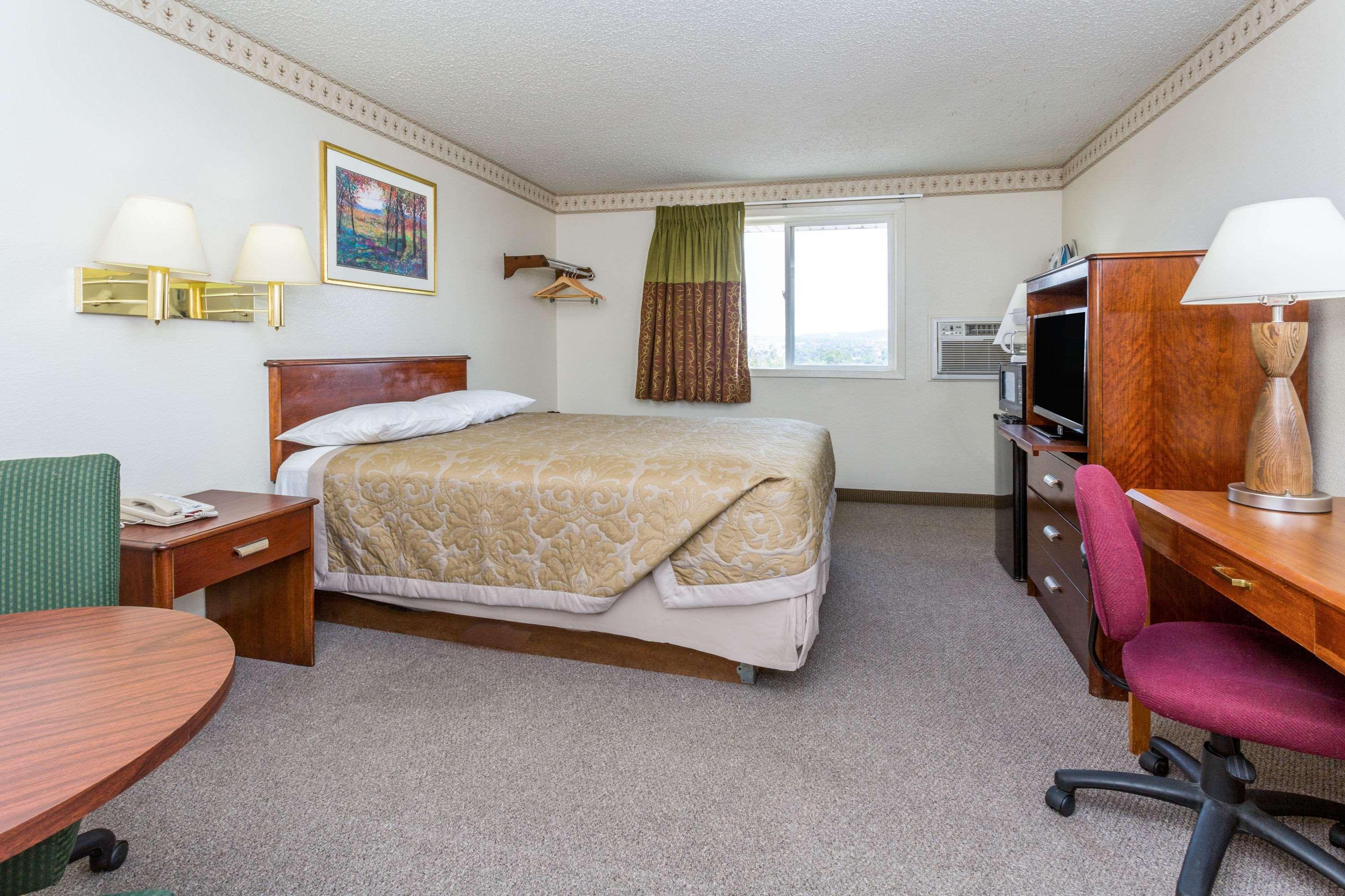 Super 8 By Wyndham Colorado Springs/chestnut Street 2* Colorado Springs