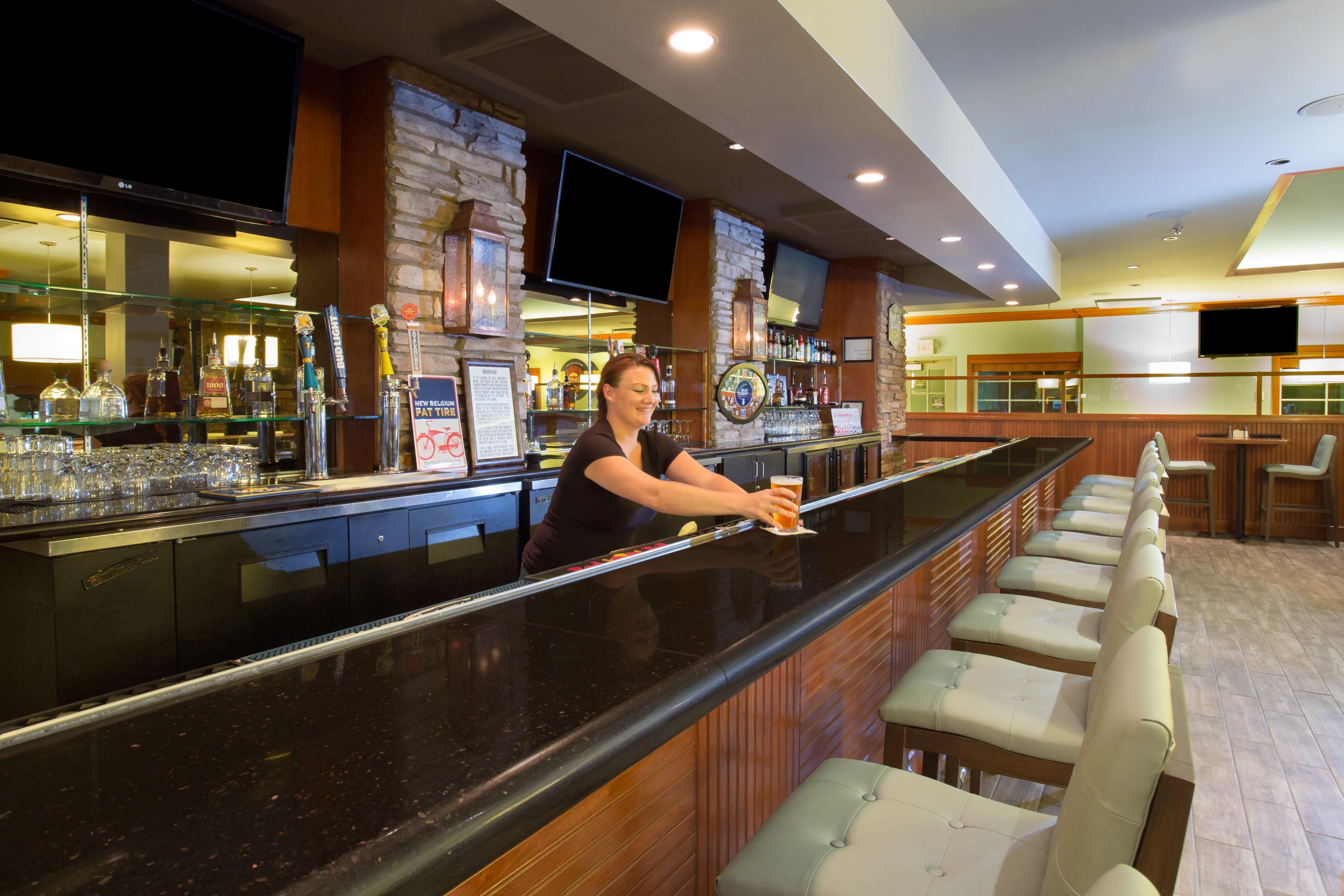 - Airport By Ihg Hotel 3*