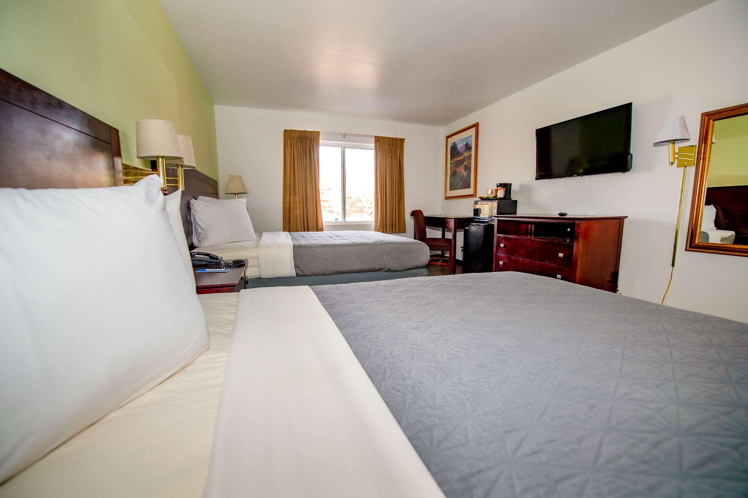 Rodeway Hotel