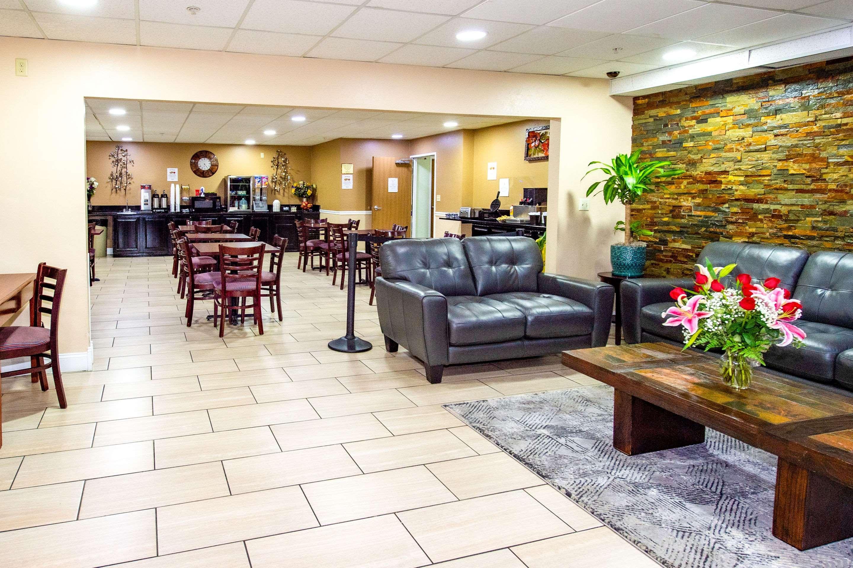 Rodeway Hotel Colorado Springs