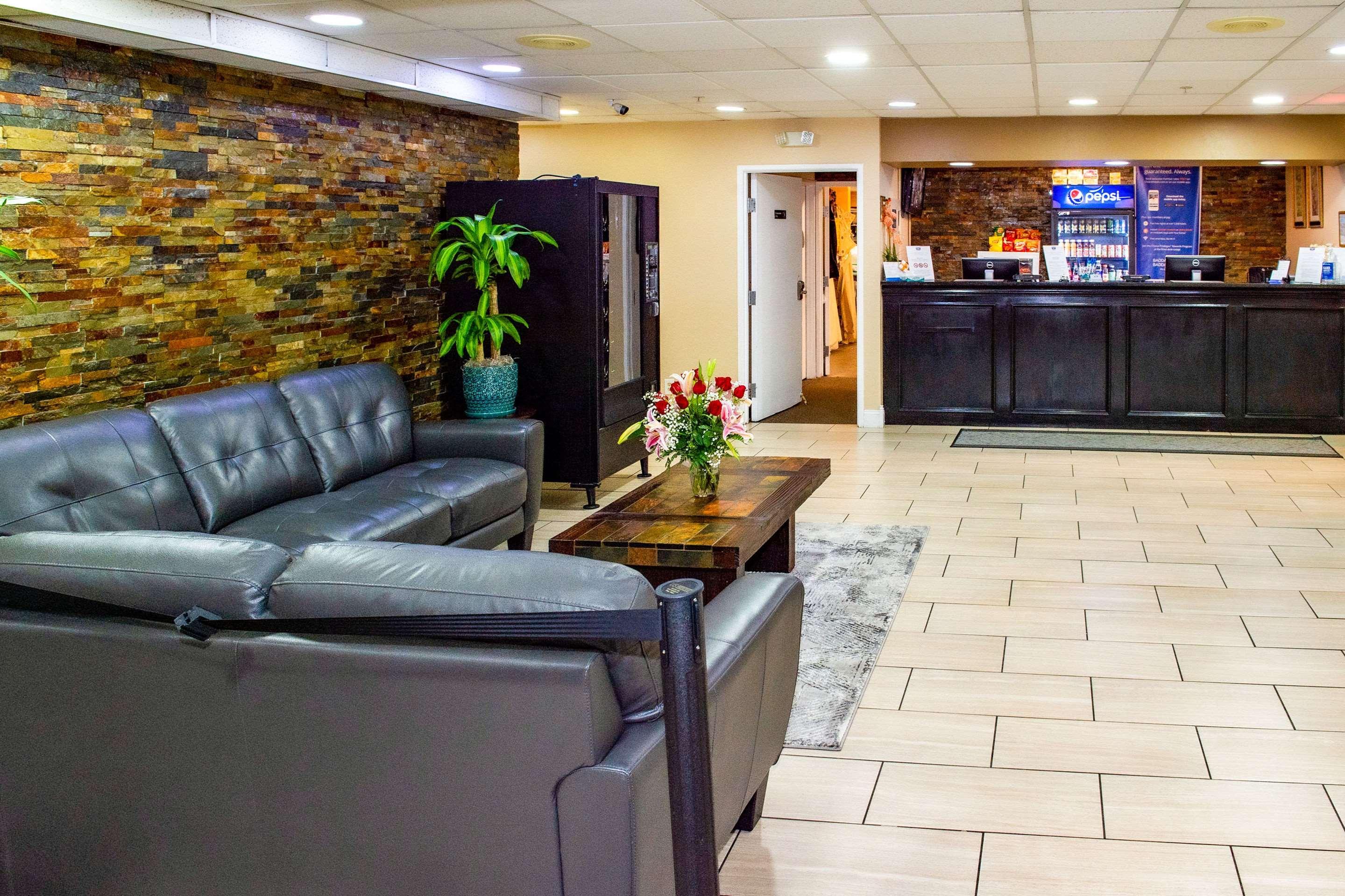 Rodeway Hotel Colorado Springs