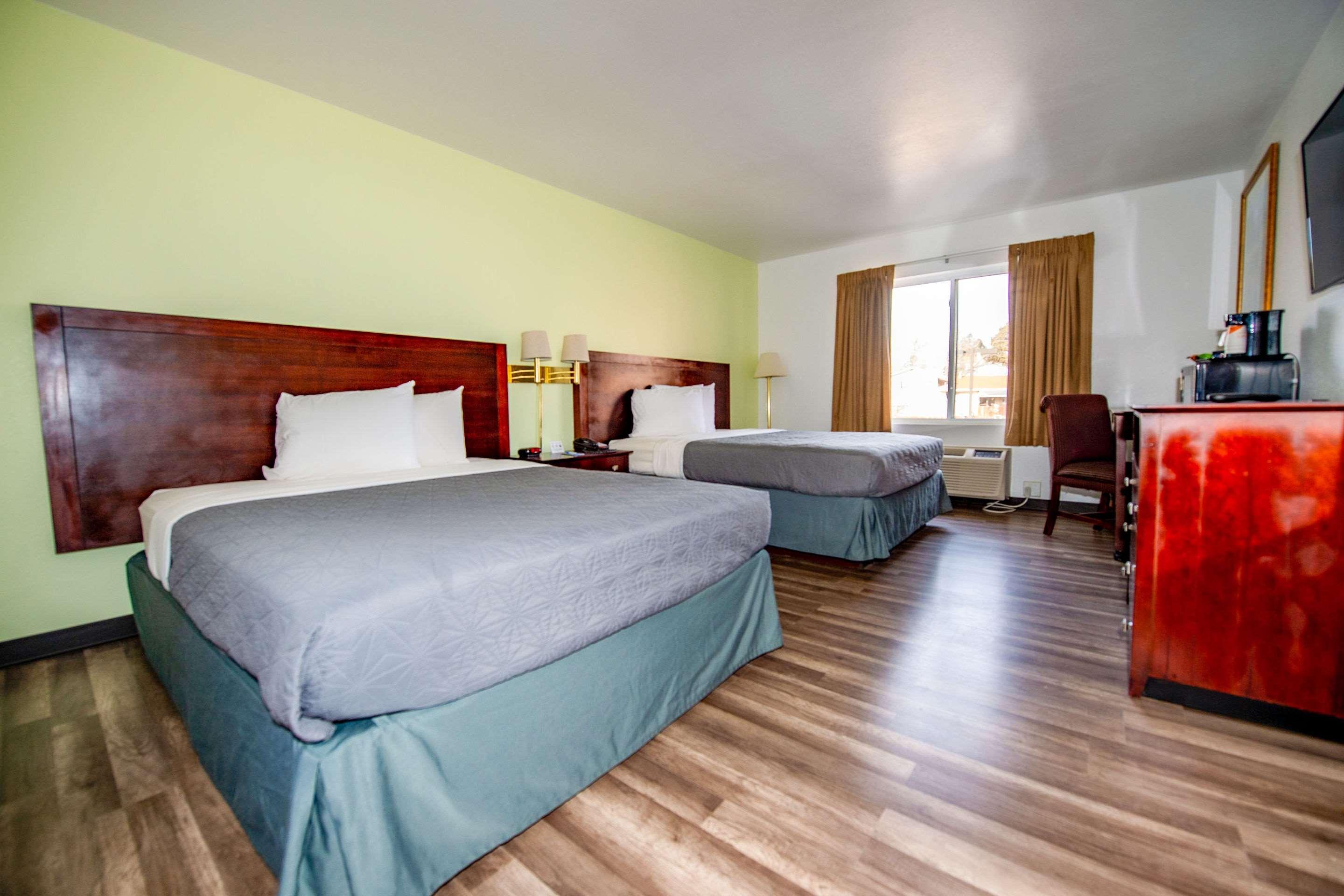 Rodeway Colorado Springs