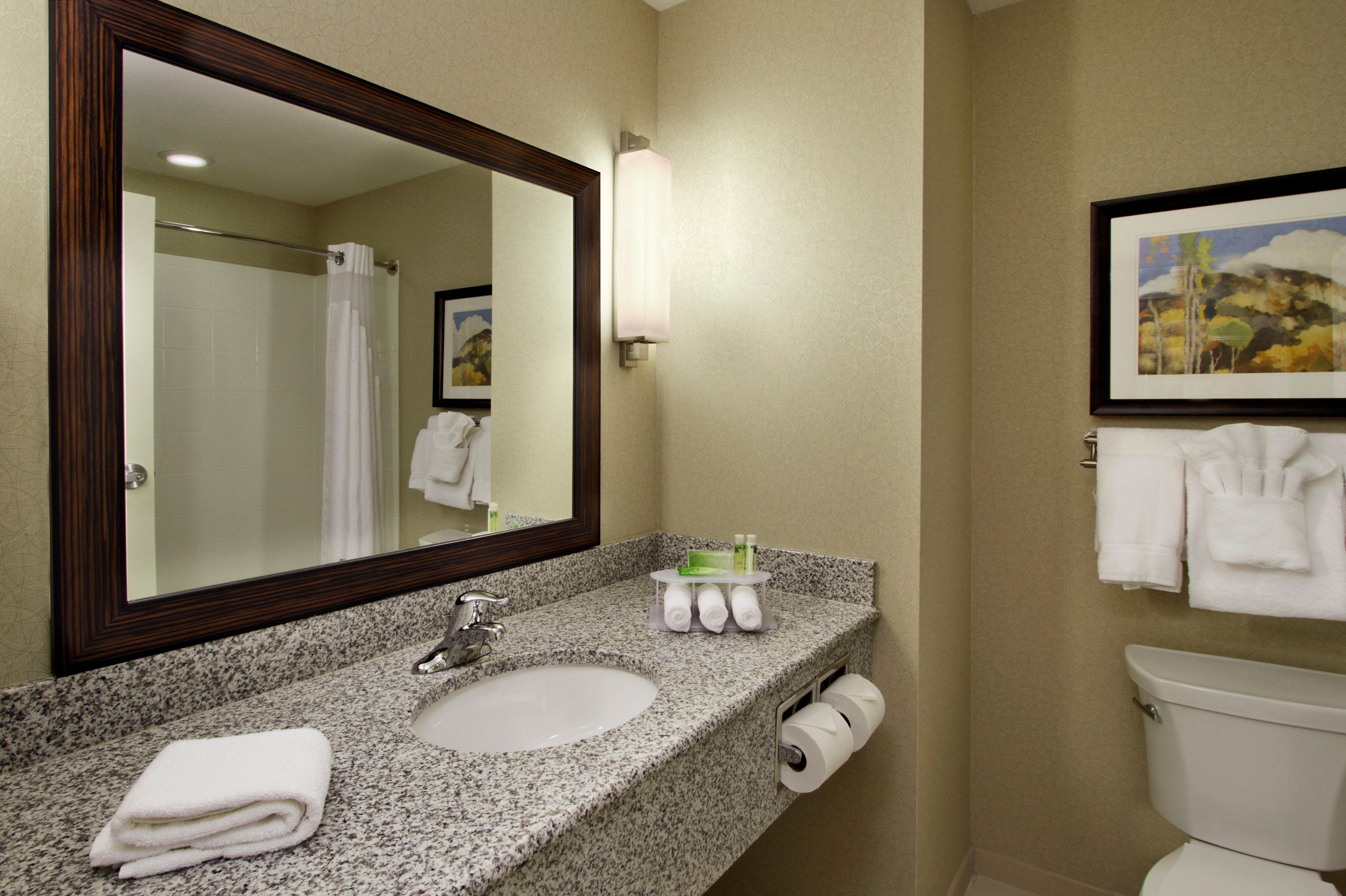 Express - - First & Main By Ihg Hotel