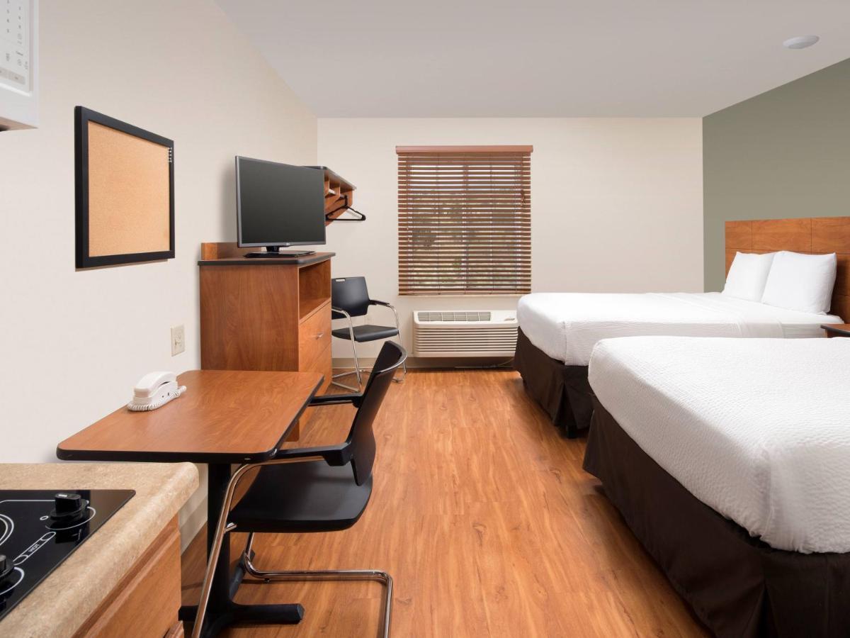 Hotel Extended Stay America Select Suites - Colorado Springs 3*