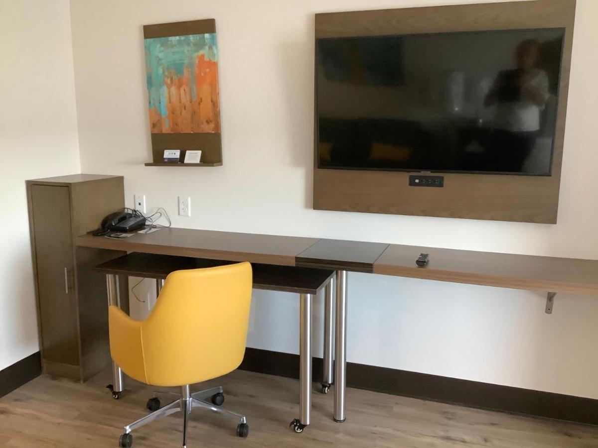 Hotel Mainstay East - Medical Center Area