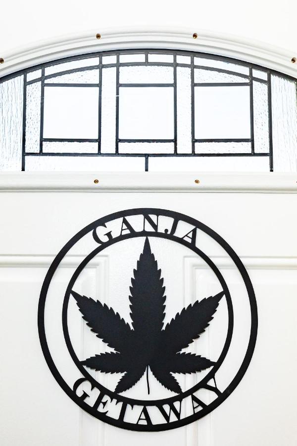 Holiday home The Ganja Getaway Colorado Springs