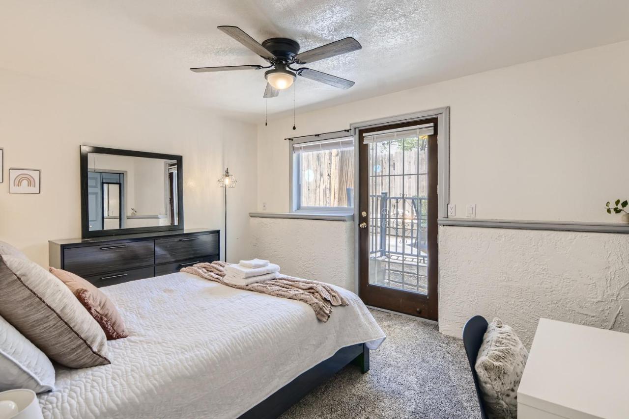 Apartment Rare Find Modern Townhome In The Heart Of Old Colorado Colorado Springs