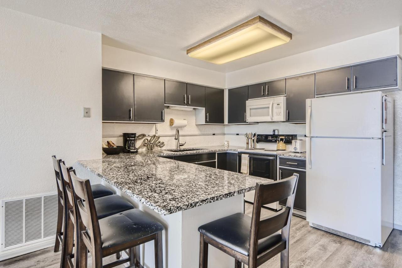 Rare Find Modern Townhome In The Heart Of Old Colorado Colorado Springs