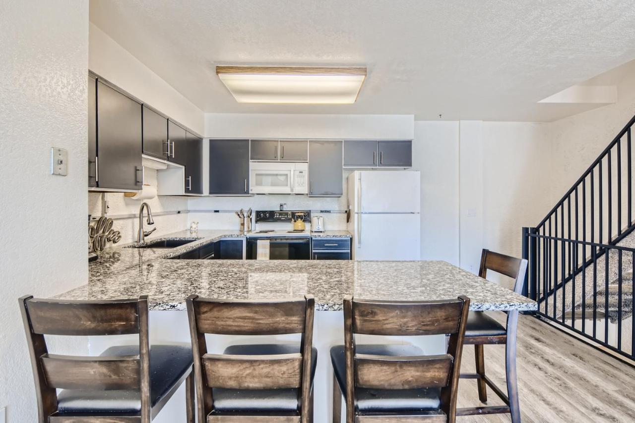 Apartment Rare Find Modern Townhome In The Heart Of Old Colorado *