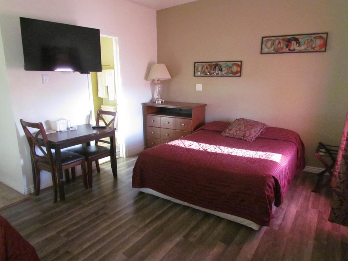 Motel True North 2*