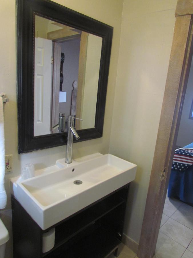 Motel True North 2*
