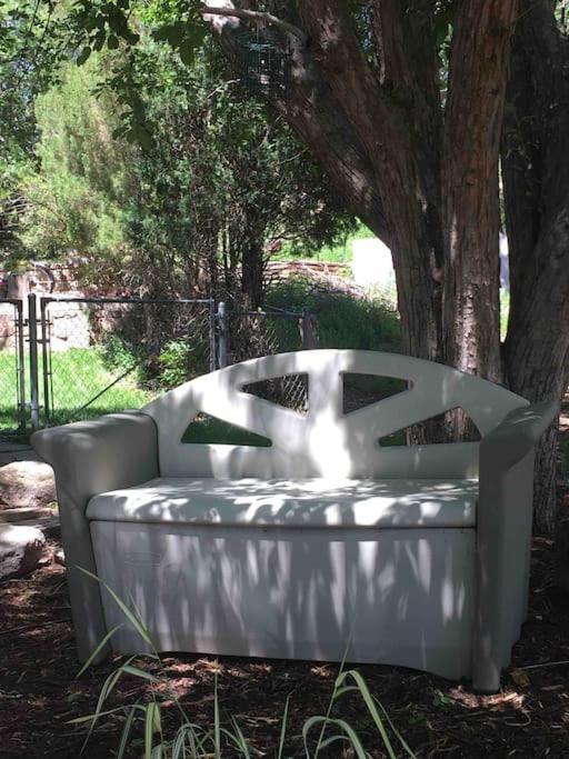 Beautiful Perfectly Located Hot Tub Fire Pit Bikes