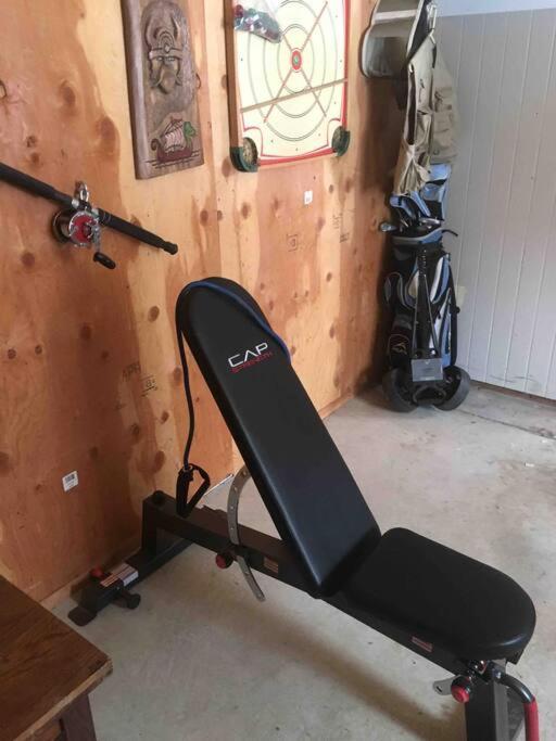 Beautiful Perfectly Located Hot Tub Fire Pit Bikes