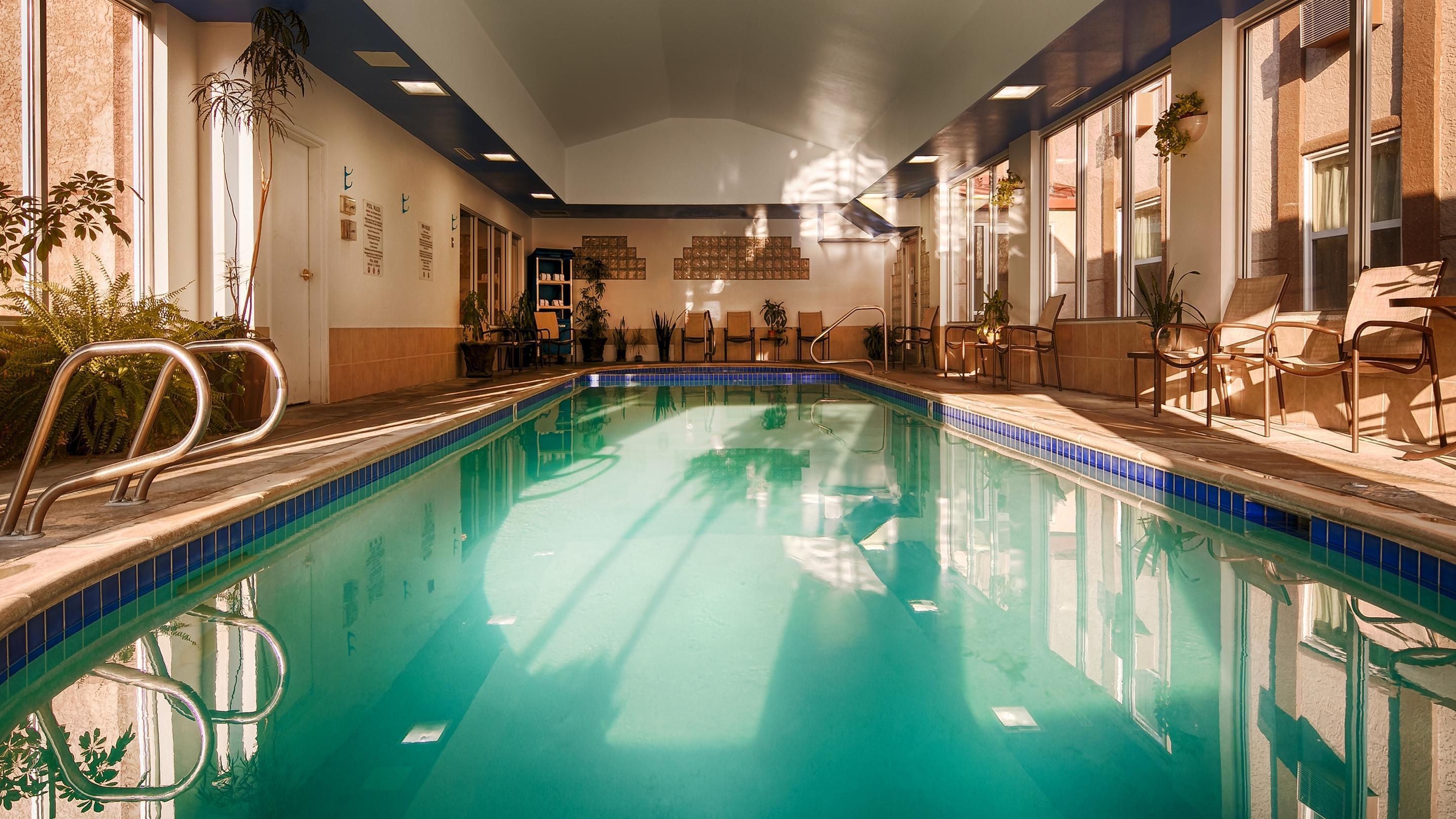 Hotel Western Executive & Colorado Springs