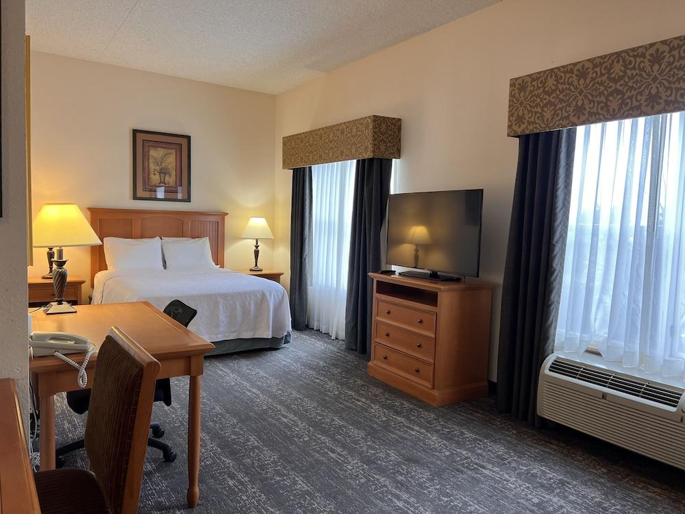 Hyatt House Airport Hotel