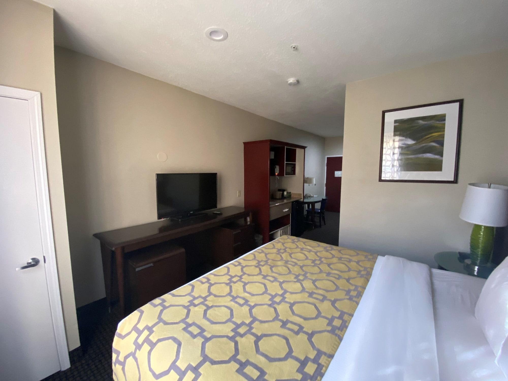 Baymont By Wyndham Hotel
