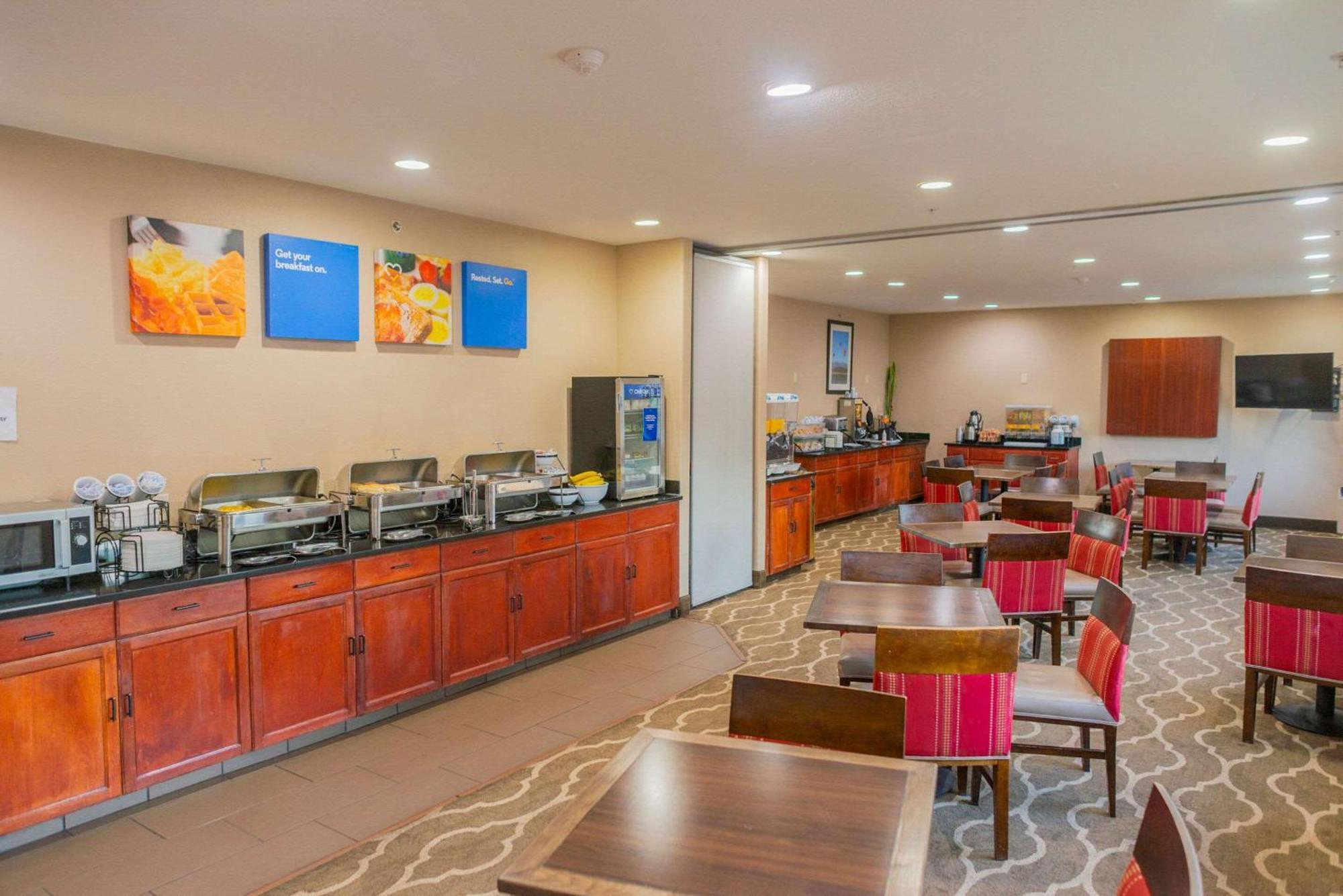 Comfort North - Air Force Academy Area 3*