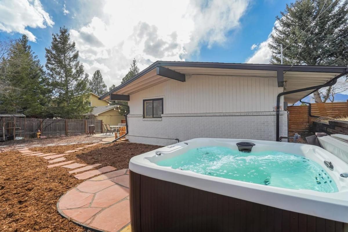 Peakview Family Lux - Man Cave Hot Tub Bbq Views Holiday home