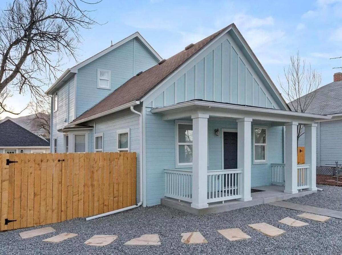 Baby Blue - Hot Tub Easy Access To Locations Holiday home Colorado Springs