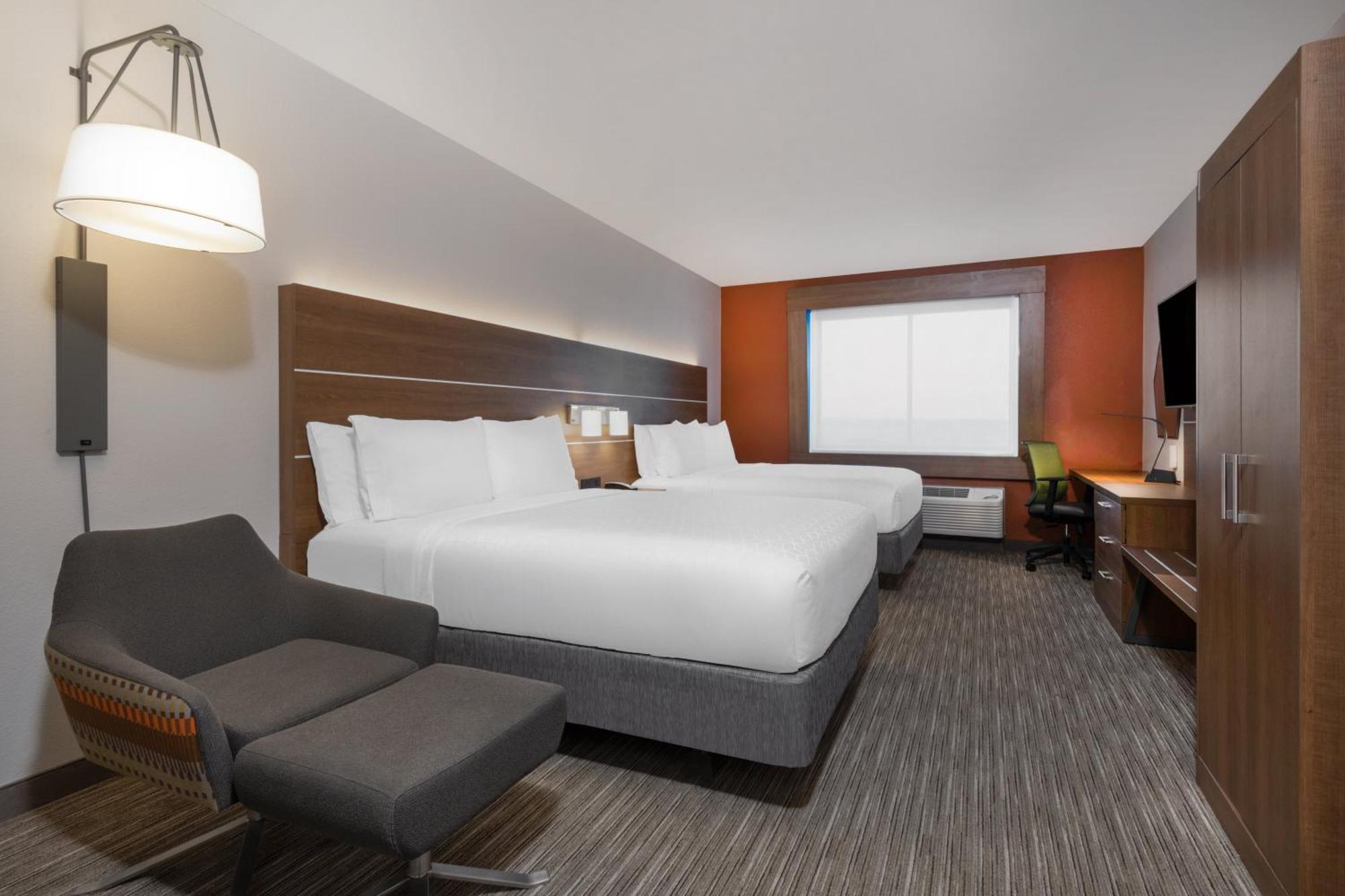 Express & - South I-25 By Ihg Hotel Colorado Springs