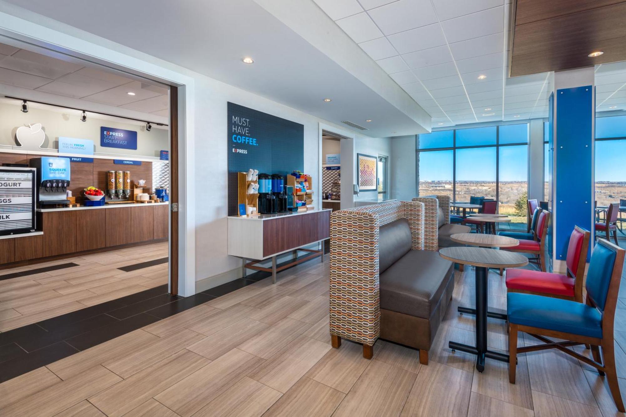Hotel Express & - South I-25 By Ihg