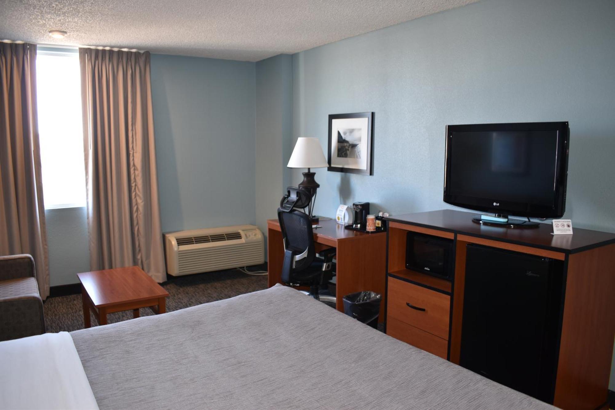 Hotel Quality & Garden Of The Gods 3*